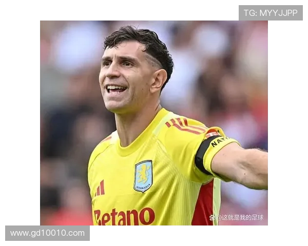 曼联拟为马丁内斯红牌提起上诉